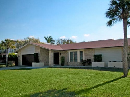 403 28th Street, Holmes Beach,  - Orlando Vacation Rentals