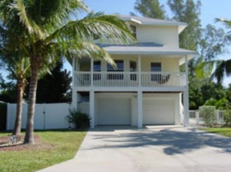 215 84th Street, Holmes Beach,  - Orlando Vacation Rentals